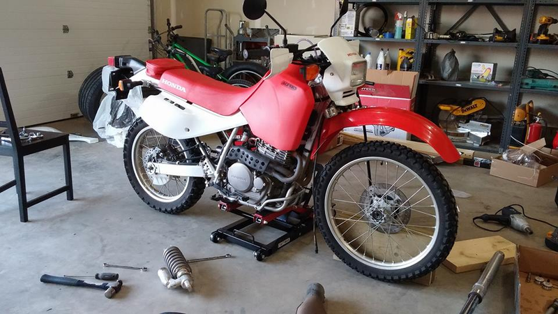 Illustration for article titled Flat Track XR650L: Rough Mock Up is Looking Pretty Good.